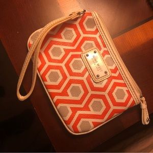 Nine West Zip Pouch wristlet